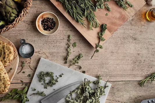 Oregano Oil Benefits for Infections, Fungus & Even the Common Cold
